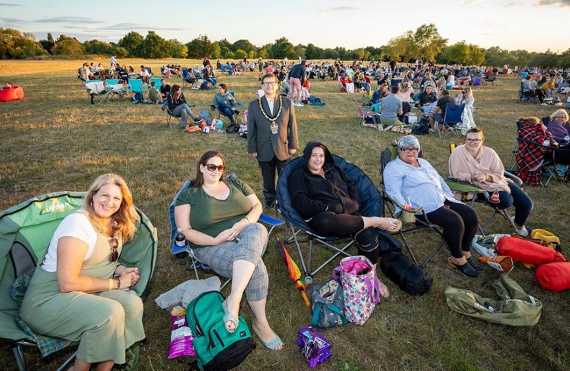 malc at dinton cinema night