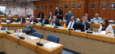 new shadow exec team in council chamber